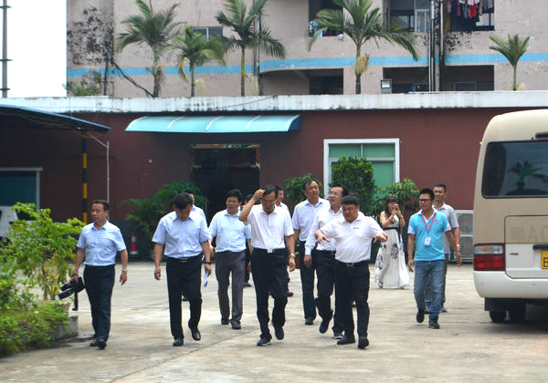 熱烈歡迎中共河南省漯河市委書記馬正躍一行蒞臨守門神科技集團考察參觀指導工作